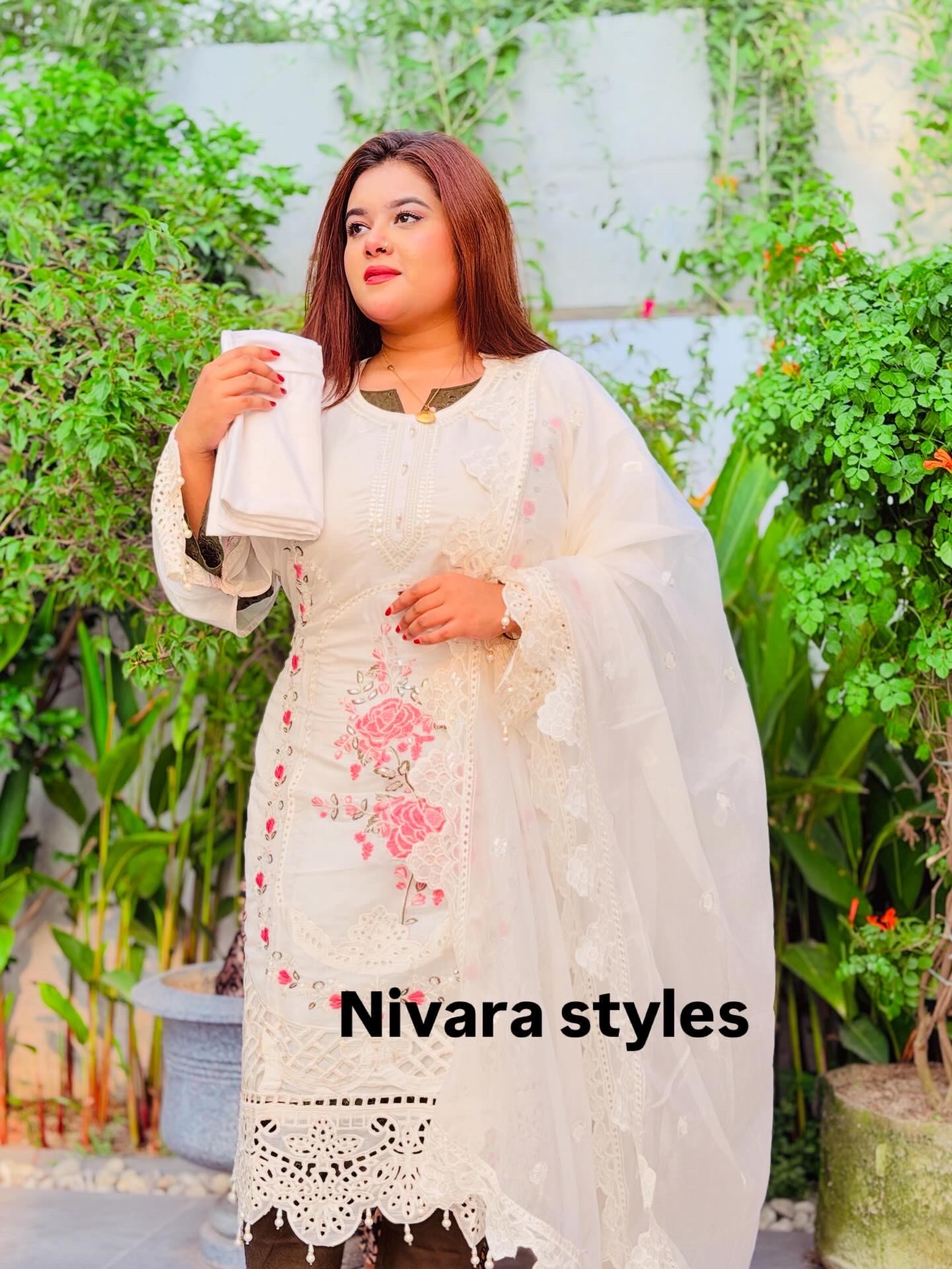 Beautiful luxury three piece